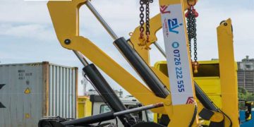 Specialized trucks to load and unload 50 tons container hit Kenyan