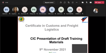 CIC reviews materials for clearing agents’ course