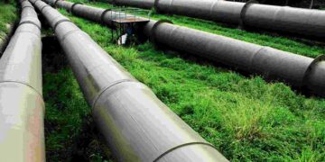 Kenya and Tanzania are mulling the implementation of the mega Dar es Salaam-Mombasa natural gas pipeline project. IMAGE COURTESY